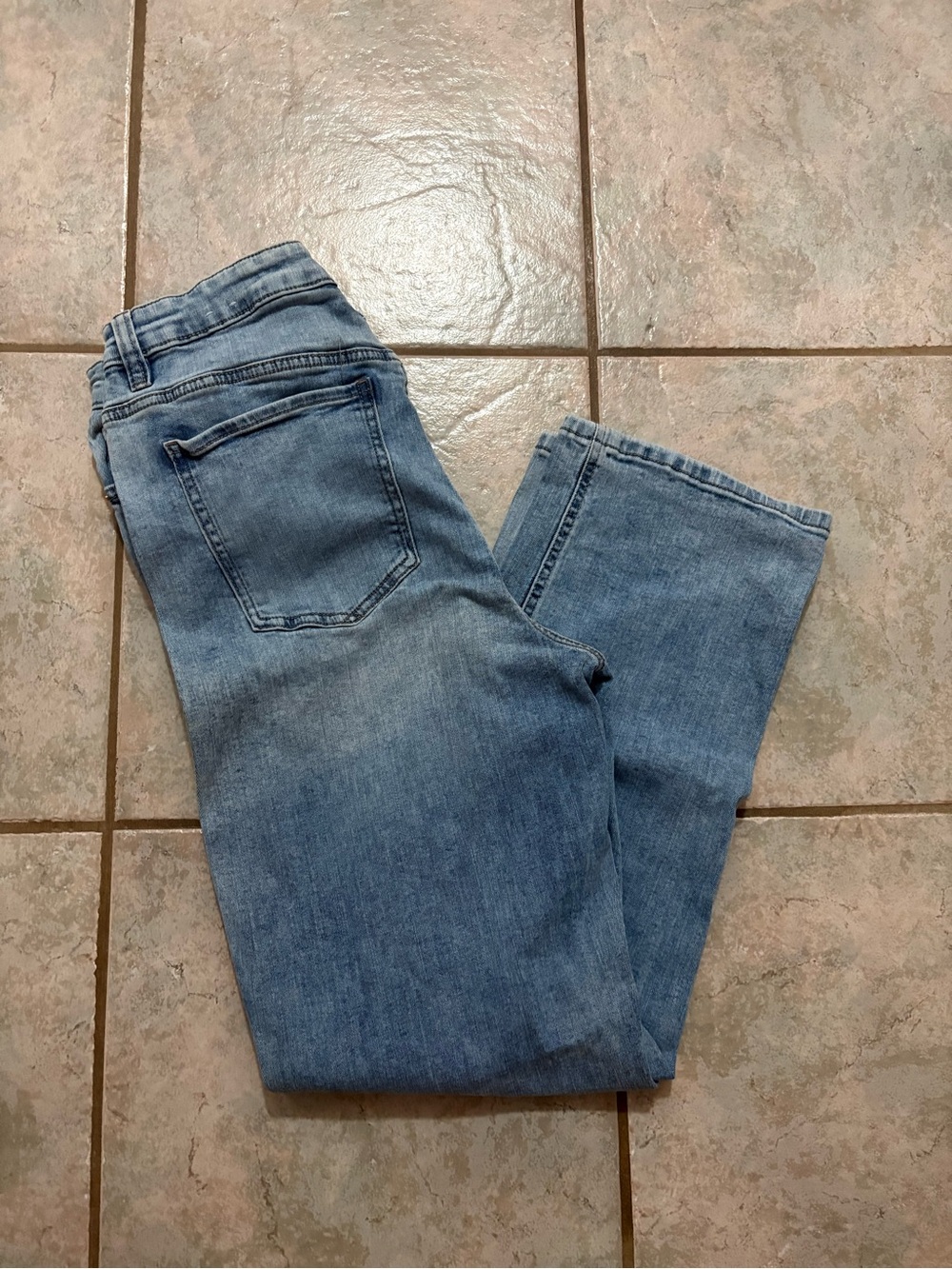 Reitmans Faded Blue Straight Leg Jeans